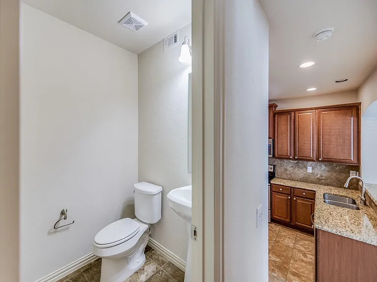 2920 Peyton Brook Dr — Photo 9