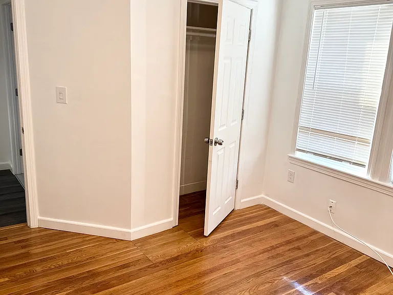 14 Victory Rd #2 — Photo 14