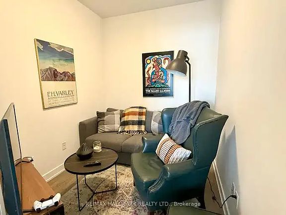 4th image of 630 Greenwood Ave #312