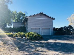 1181 NE Lower Dr, Madras, OR 97741