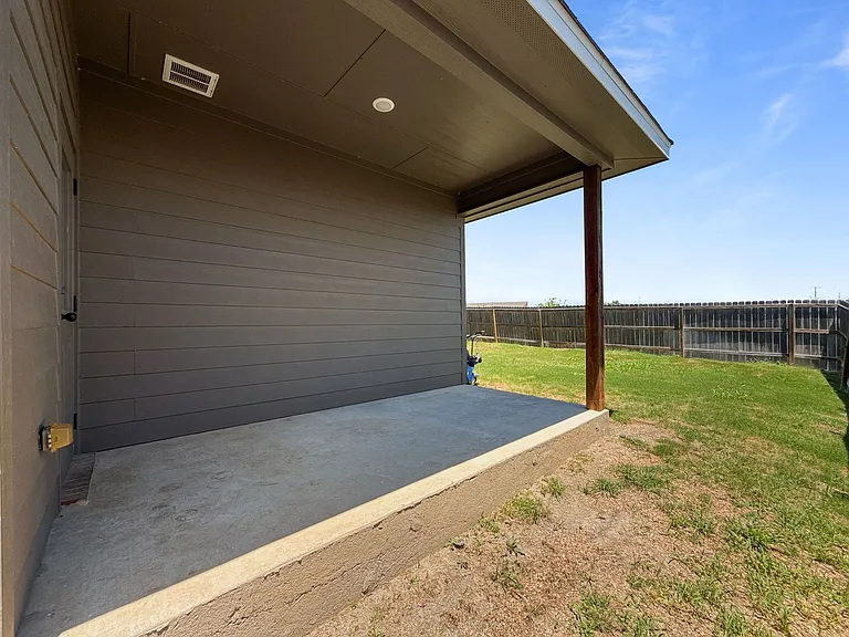 1606 Black Kettle Trl — Photo 16