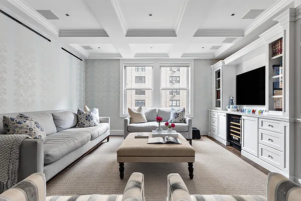 Rented by Portman Realty Corp | media 20