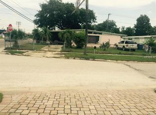 1502 Clair Mel Cir, Tampa, FL 33619