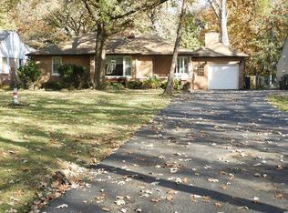2121 Ash St, Waukegan, IL 60087
