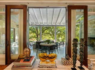 1267 Funf Kinder Rd, Fredericksburg, TX 78624