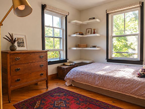 2nd image of 20 Kimball Hill Rd #2