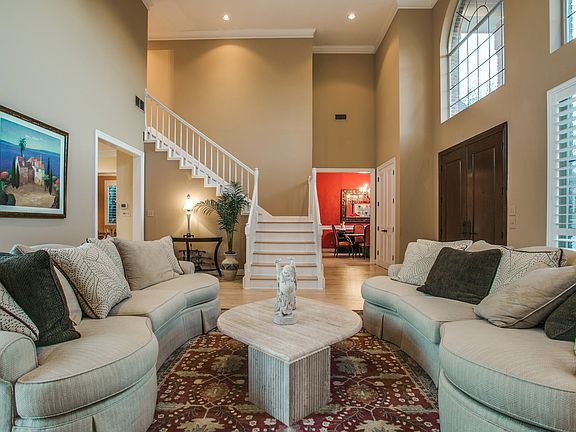 5th image of 18116 Hollow Oak Ct
