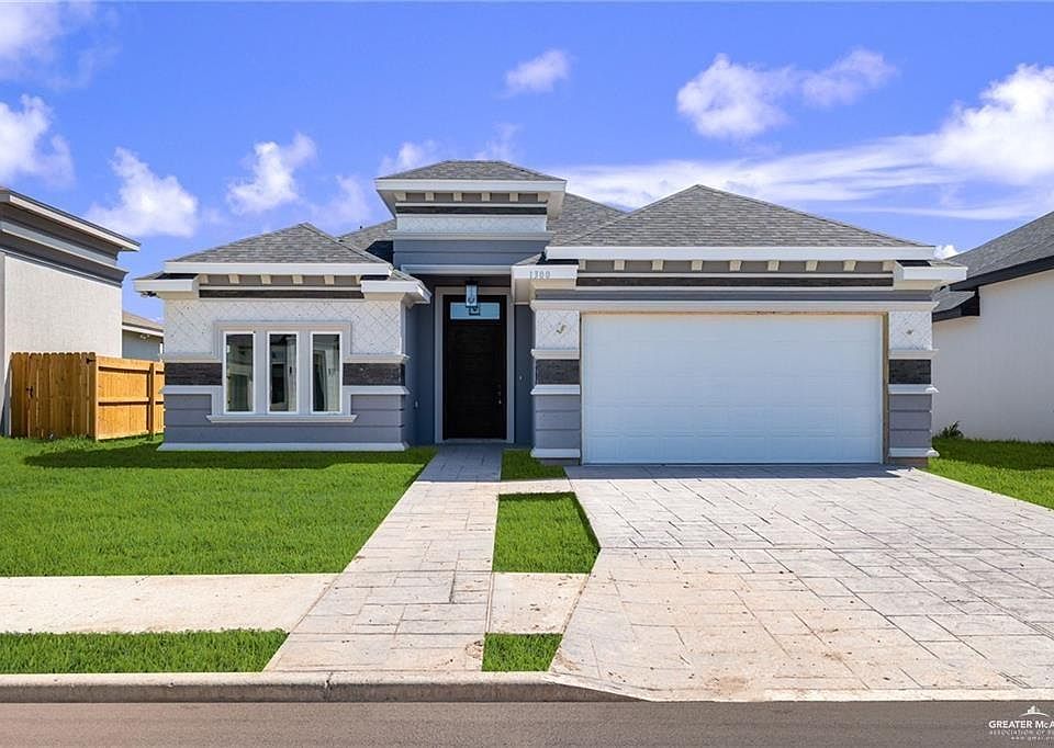 1st image of 1300 E Danielle Ave