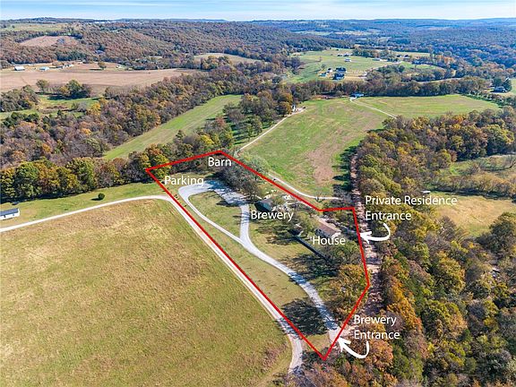 3rd image of 15660 & 15656 Ball Rd