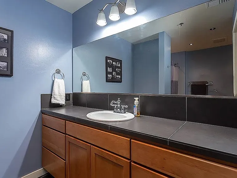 315 W Riverside Ave #305 — Photo 10