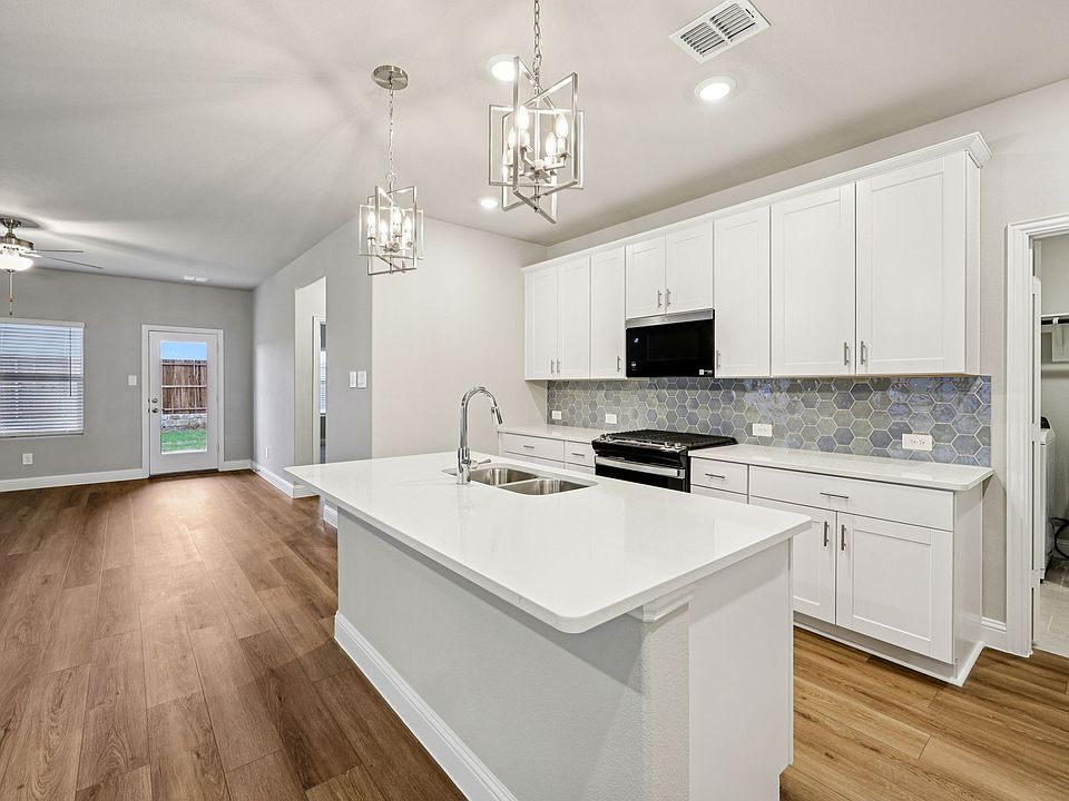 1st image of 1620 Arches Rd