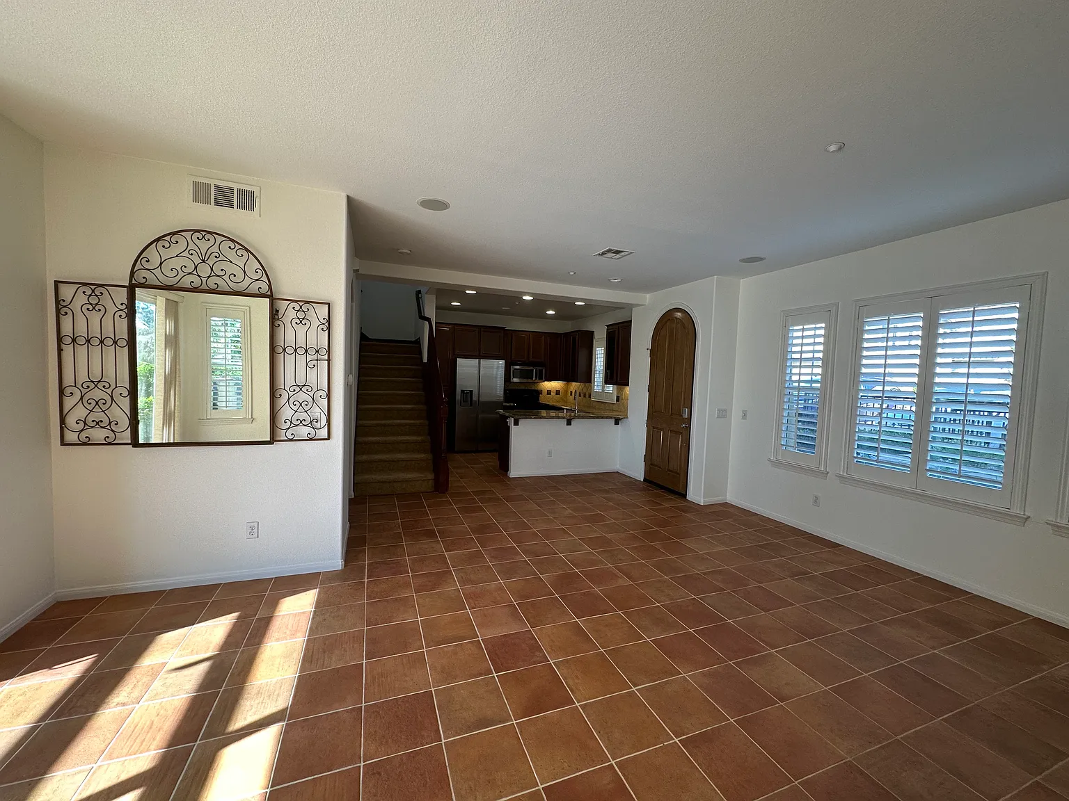 1433 Montage Gln — Photo 3