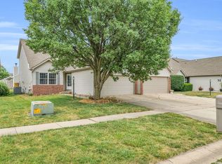 4016 Aberdeen Dr, Champaign, IL 61822