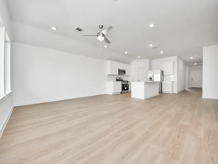 1238 Sandy Shore Ln — Photo 29