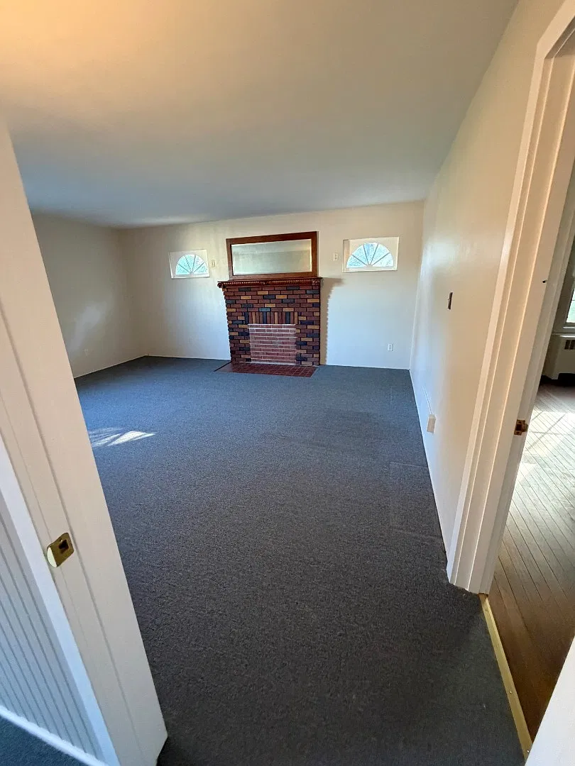 Spacious 2-Bedroom Apartment for Rent $1,250/Month — Photo 3