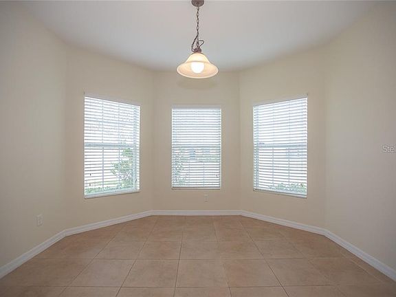 5th image of 3916 Santa Elena Ln