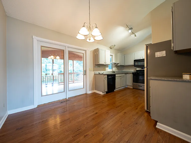 3688 Falcon Way — Photo 5