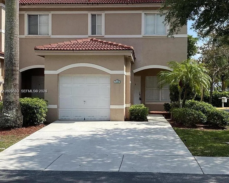 7980 S Southwood Cir #0