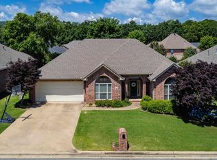 112 Holland Ln, Little Rock, AR 72223