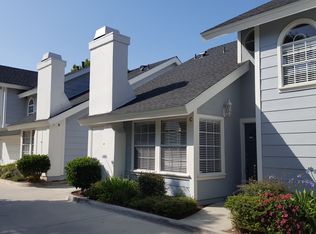 2337 Elden Ave APT C, Costa Mesa, CA 92627