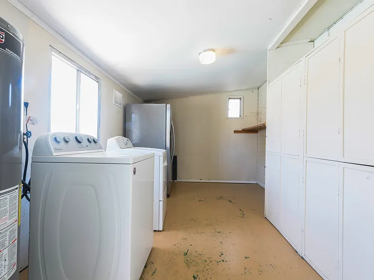 1028 E Wesleyan Dr — Photo 10