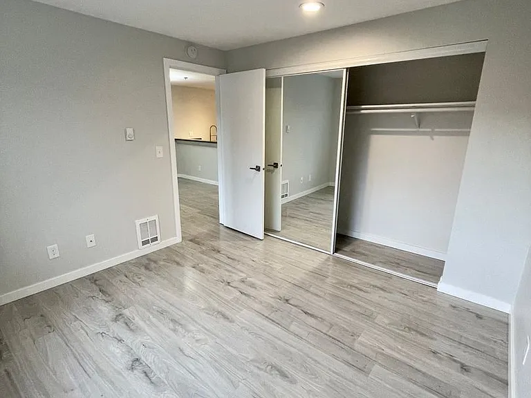 Monterey Apartments — Photo 17