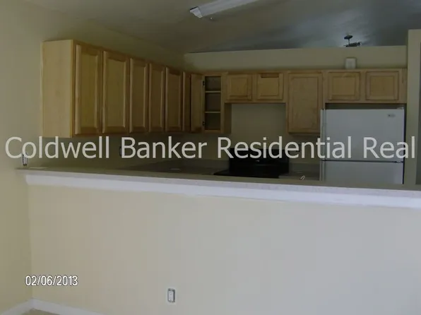 1053 W 7th St, Riviera Beach, FL 33404