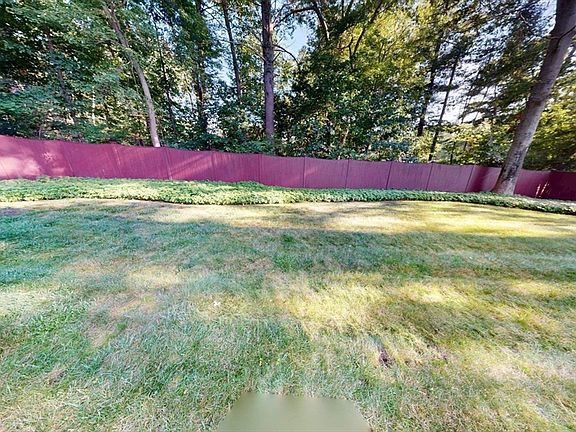 3rd image of 22 Ranlett Ln