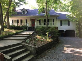 2085 Creekwood Ln NW, Dalton, GA 30721