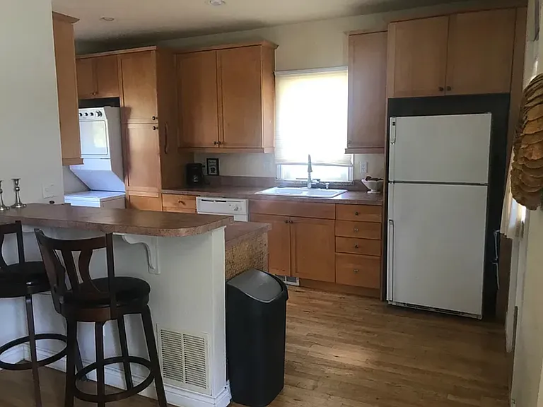 4446 Winona Ct — Photo 8