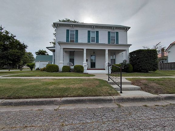 2nd image of 309 SE 3rd St