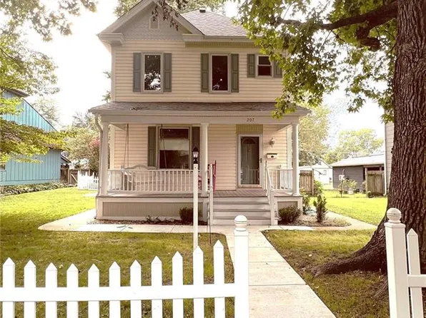 207 N Taylor Ave, Crystal City, MO 63019