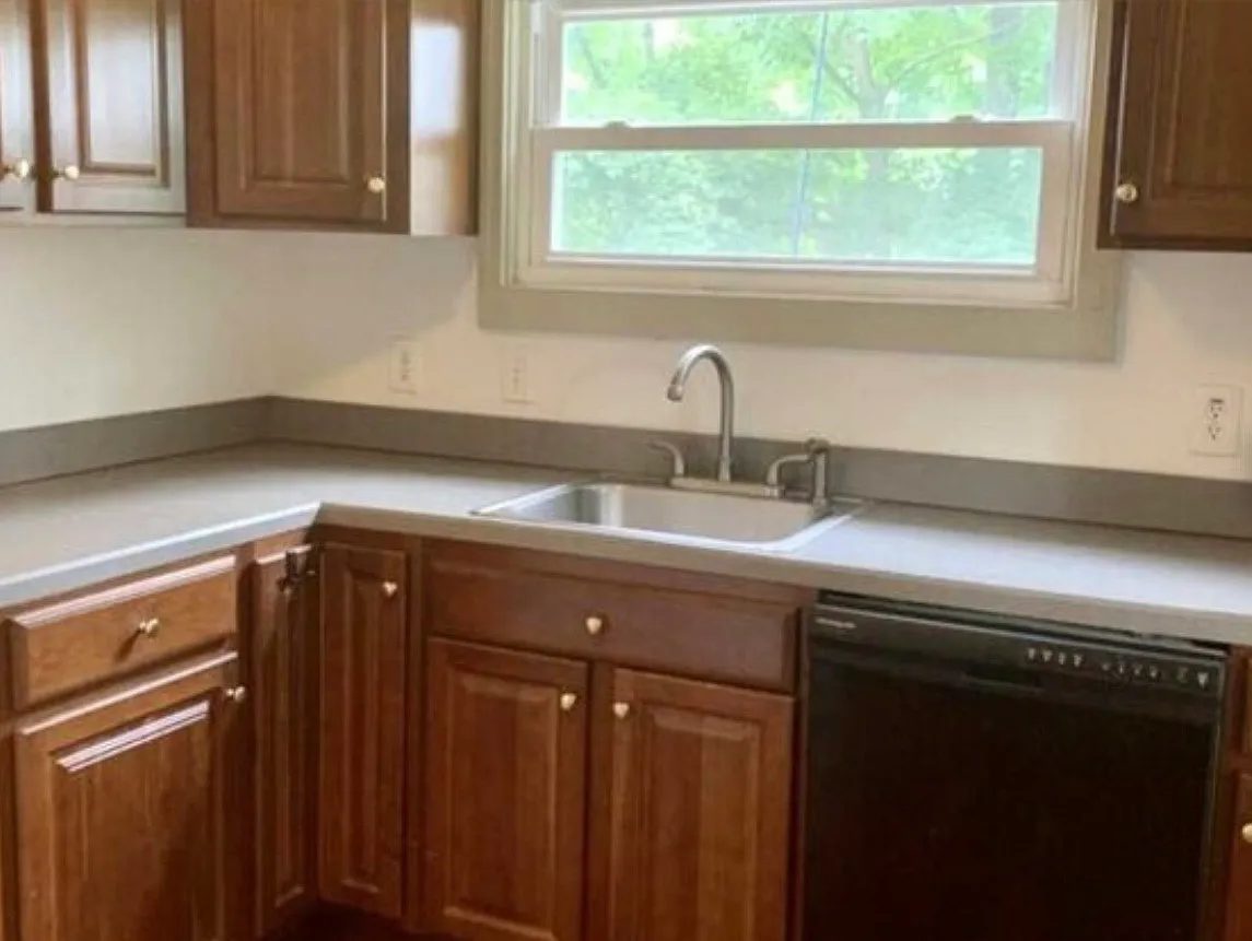 2 bed, 1.5 bath, 1100 sqft, $2,950 — Photo 4