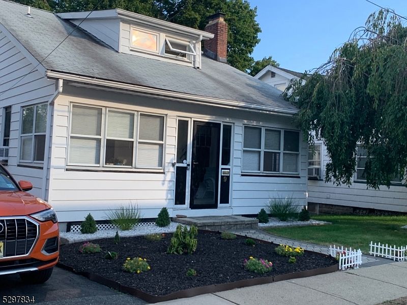 1st image of 9 Mckinley Pl