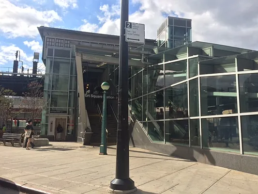 Rented by Francis Castoria LREB | media 40