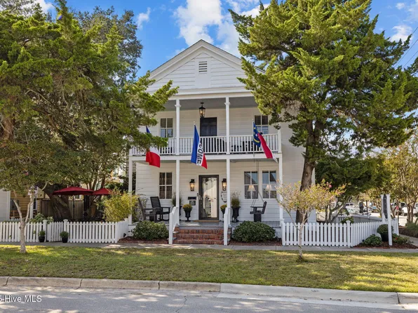 217 Turner Street, Beaufort, NC 28516