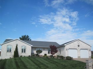 56 Brook Rd, Hannibal, MO 63401