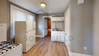222 Linden Ave #2
