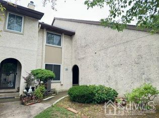 170 Thoreau Dr, Plainsboro, NJ 08536