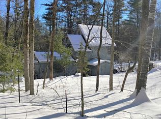 317 Putney Mountain Rd, Putney, VT 05346