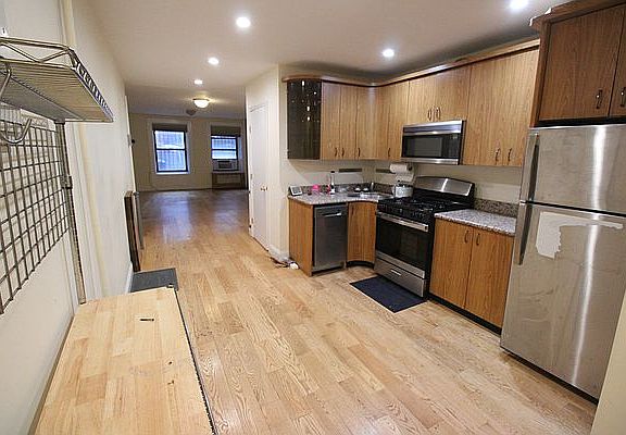 4th image of 349 W 87th St Ste 1