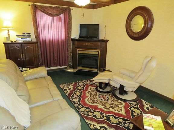 5th image of 398 Eldon Dr NW