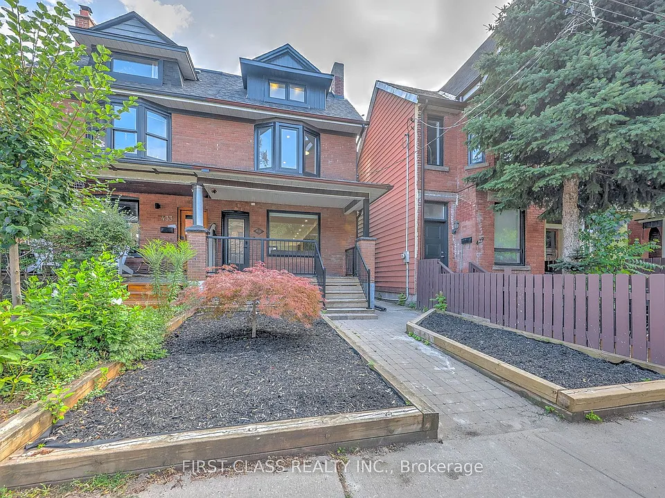 431 Roxton Rd #3