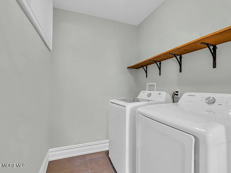 206 3rd Ave #1 — Photo 12