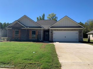 201 Vision Cv, Canton, MS 39046