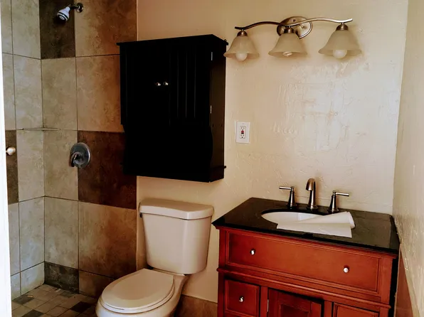 Orangewood Apartment Homes