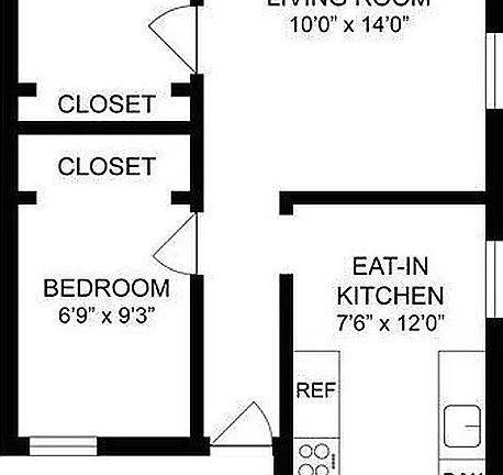 2nd image of 143 Waverly Pl APT 2R