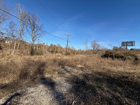 5th image of 901 Chesnee Hwy