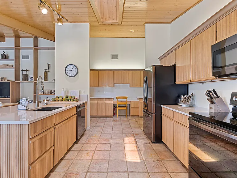 10252 Shireoaks Ln — Photo 14