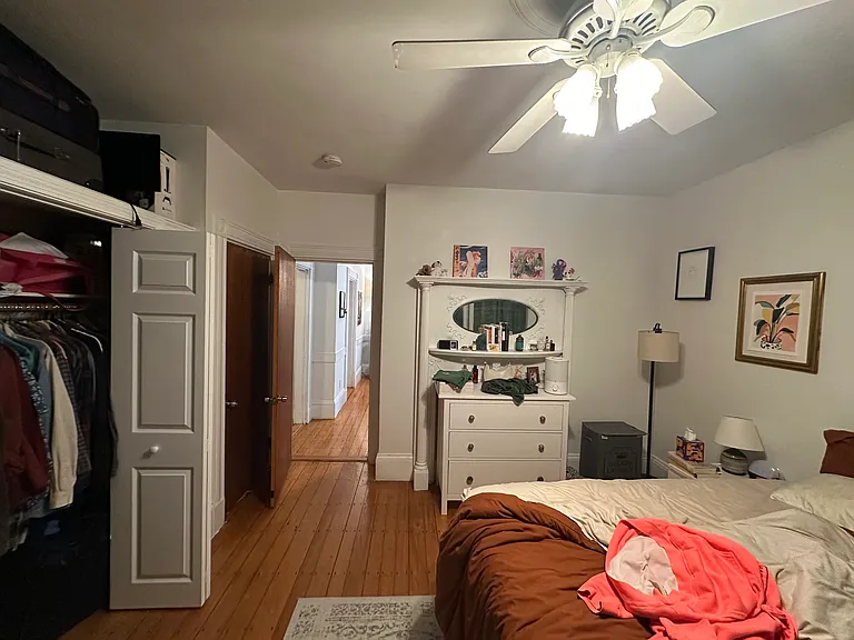 bedroom #1